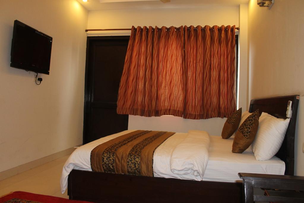 Airport Hotel Jet Inn Suites New Delhi Ruang foto